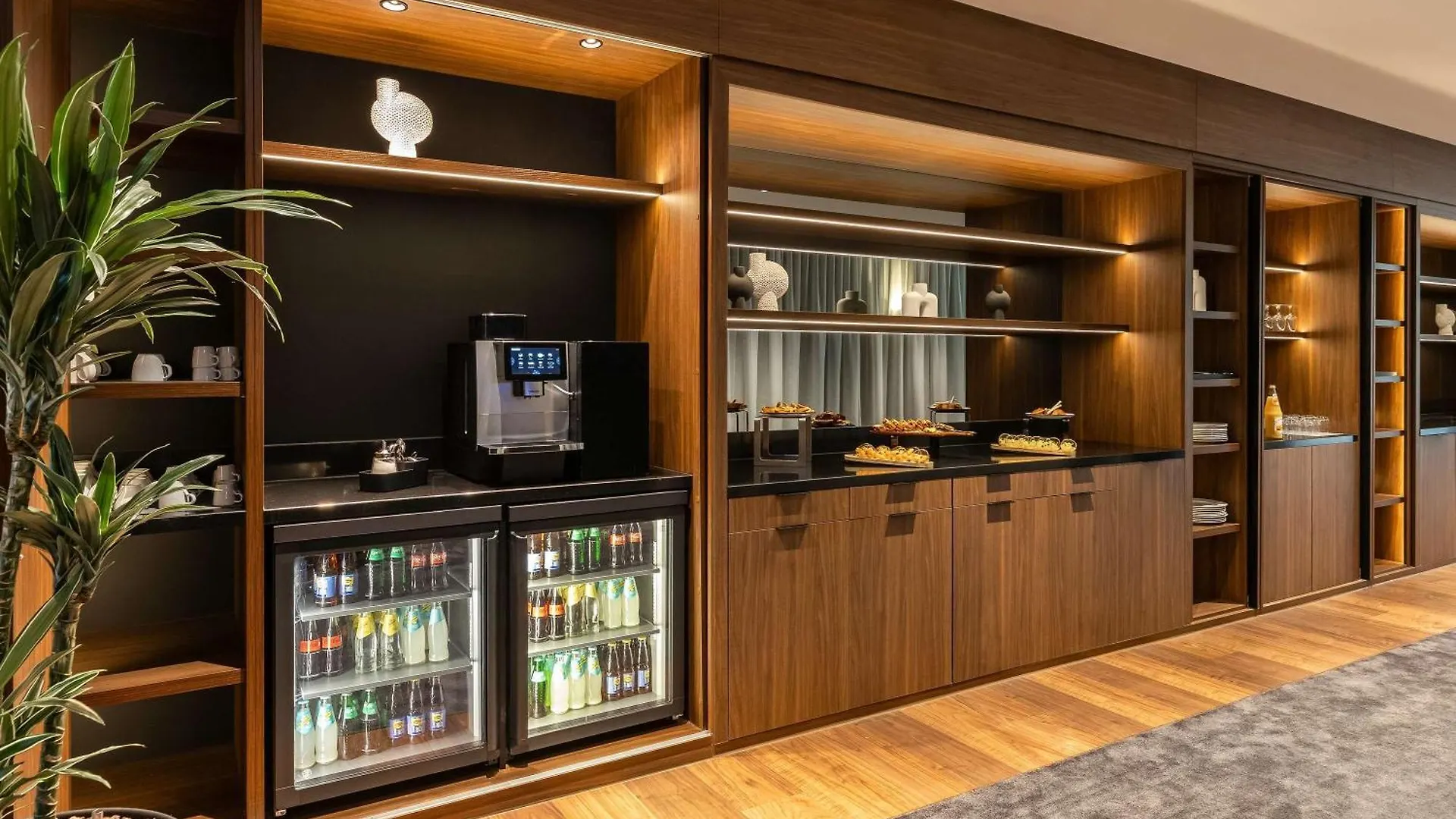Novotel Luxembourg Kirchberg 4*,