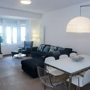 Apartamento High Class Flat, Luxemburgo
