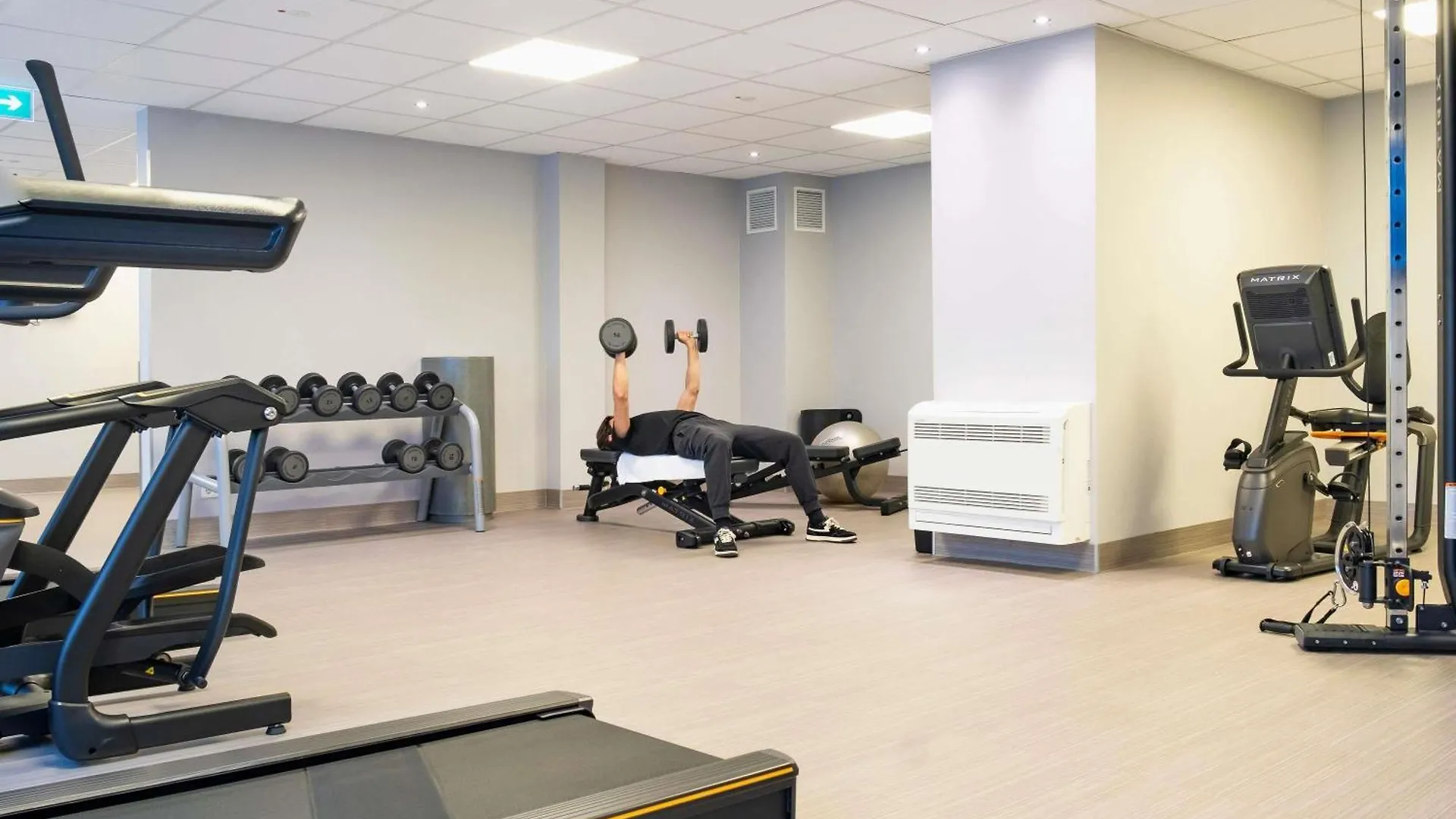 Novotel Luxembourg Kirchberg Отель